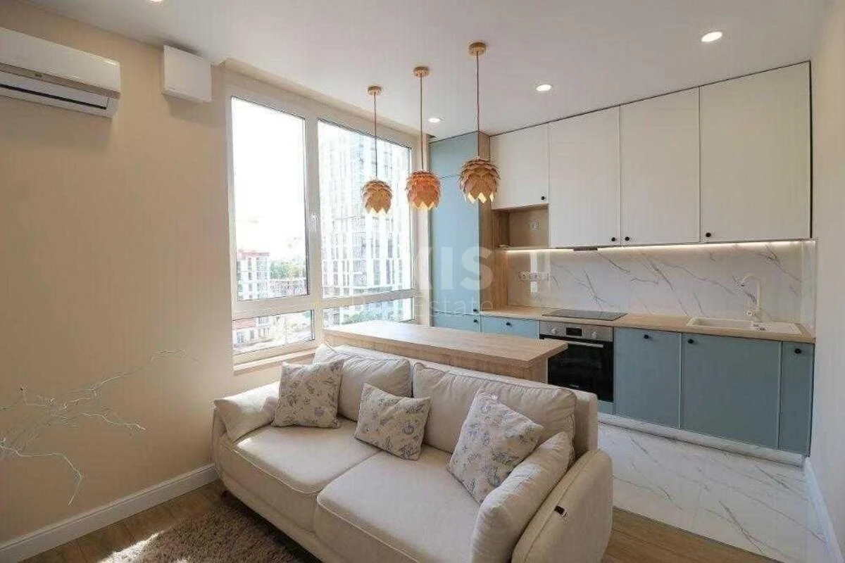 1k apartment vul. Saljutna 263500