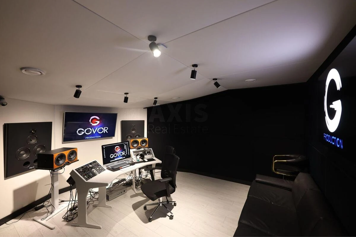 Trade object vul. Pyrogovs'kogo Oleksandra 4, 270m2604771