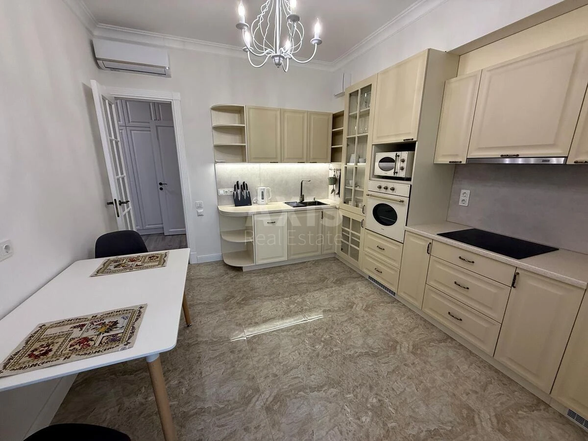 1k apartment vul. Bul'varno-Kudrjavs'ka 1763832