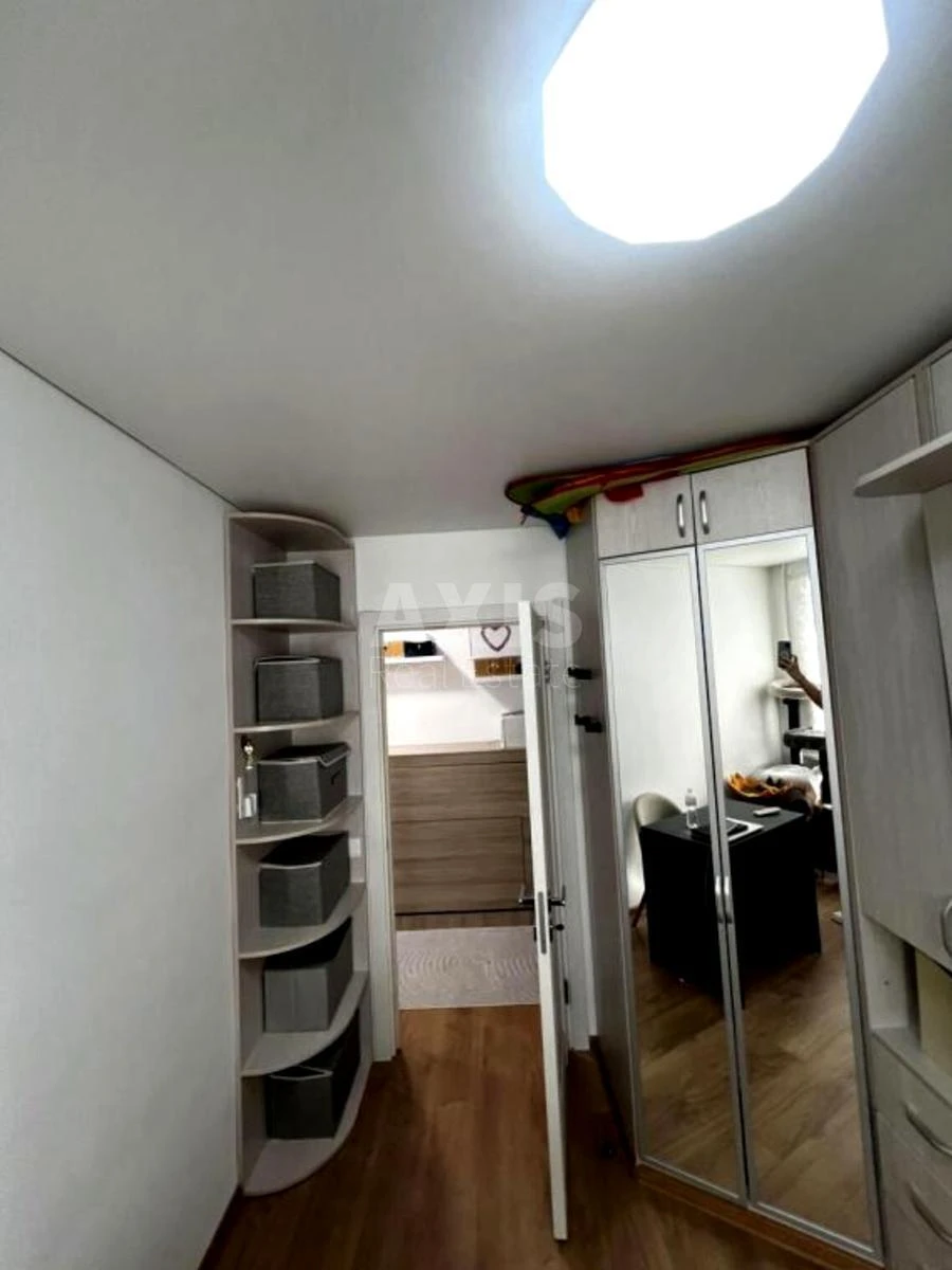 2k apartment vul. Jevgena Konoval'cja 15, корп. 1703338