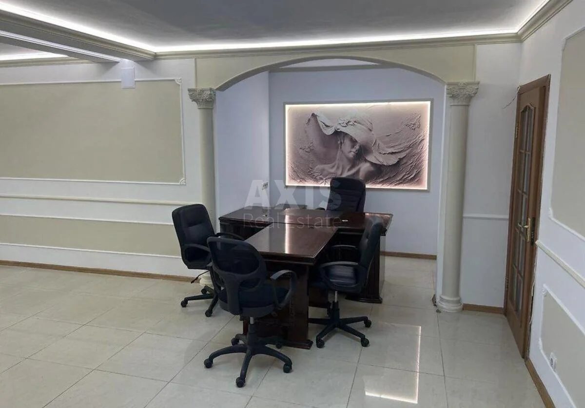 Office vul. Jaroslaviv Val 21Г, 90m2