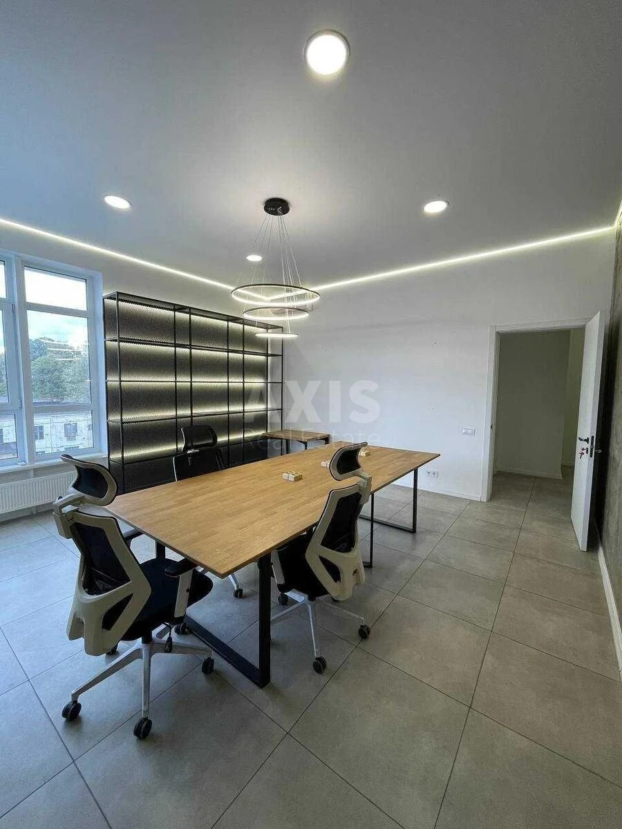 Office uzv. Klovs'kyj 7, 130m2673376