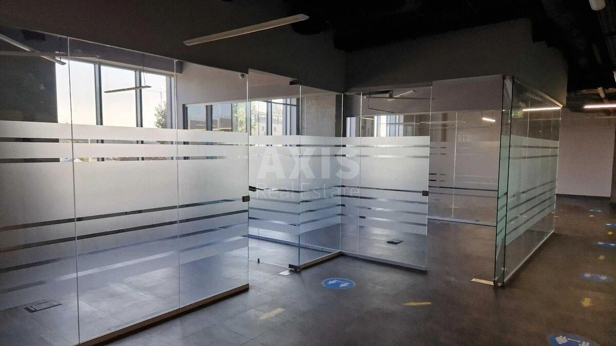 Office vul. Jaroslavs'ka 58, 818m2704679