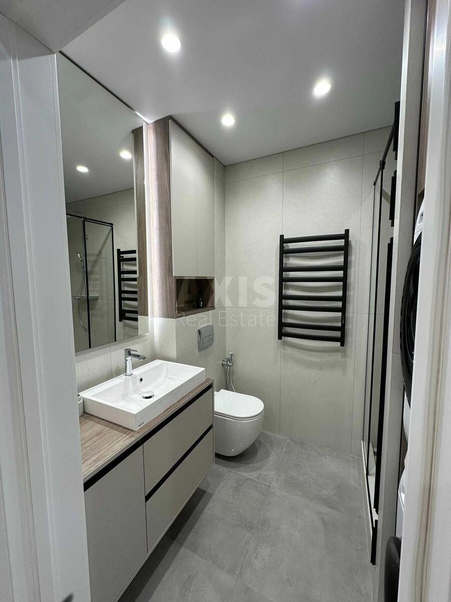 1k apartment pr-t Stepana Bandery 32Д646067