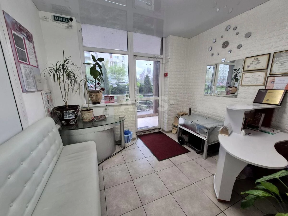 Trade object vul. Oleny Pchilky 3В, 50m2677251