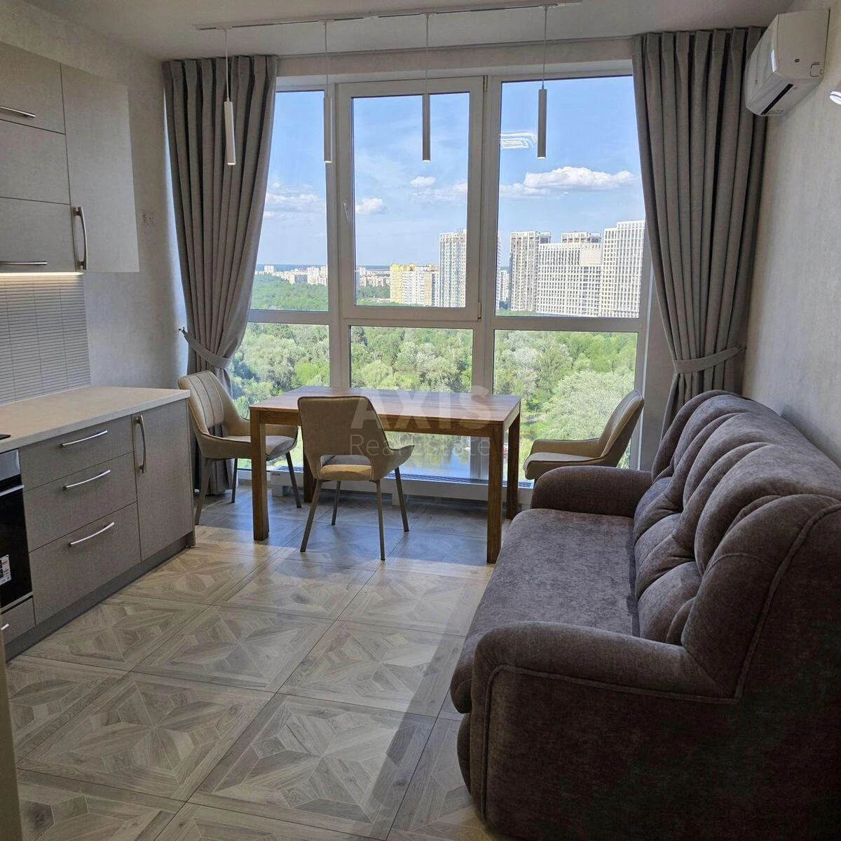2k apartment vul. Voskresens'ka 2А693391