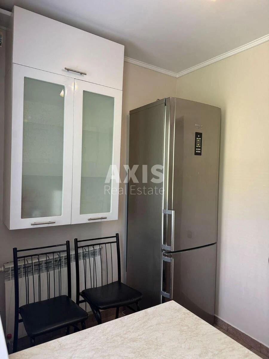 1к квартира ул. Братьев Зеровых 23538971