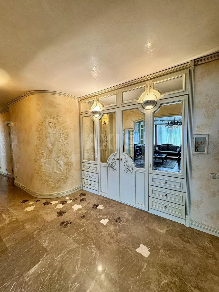 4k apartment vul. Okipnoi' Rai'sy 10Б572079