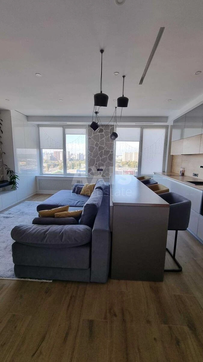 3k apartment vul. Bogatyrs'ka 6А650381