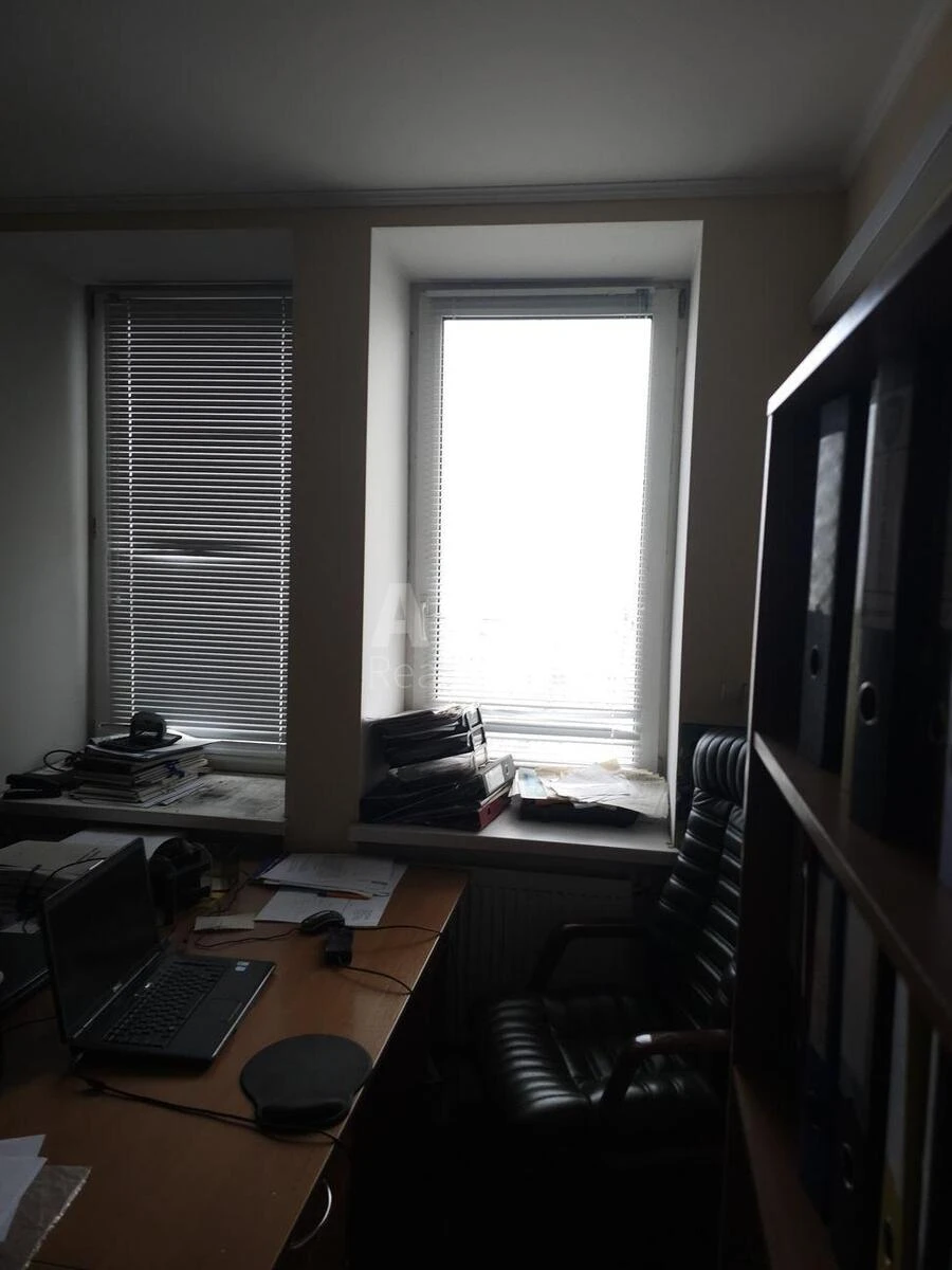 Office vul. Dragomanova 6А, 65m2667941