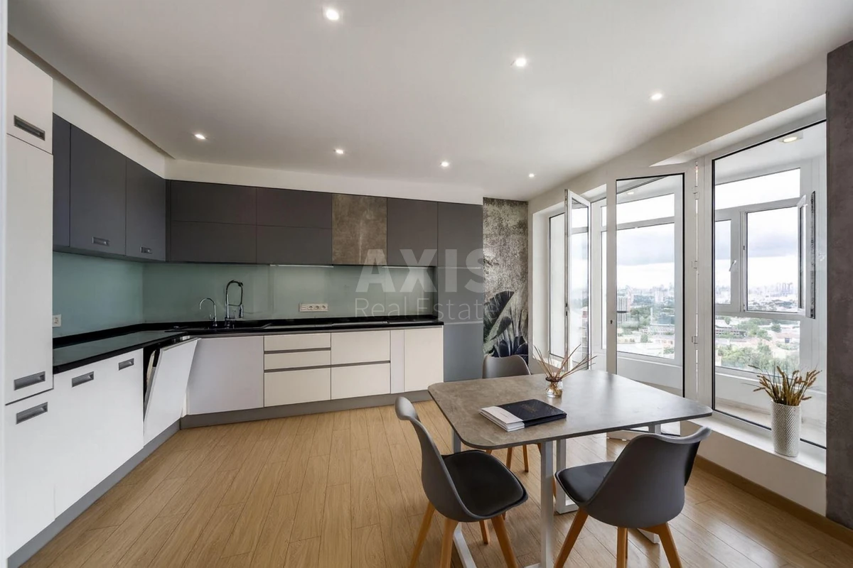 2k apartment vul. Myhajla Maksymovycha three-G31367