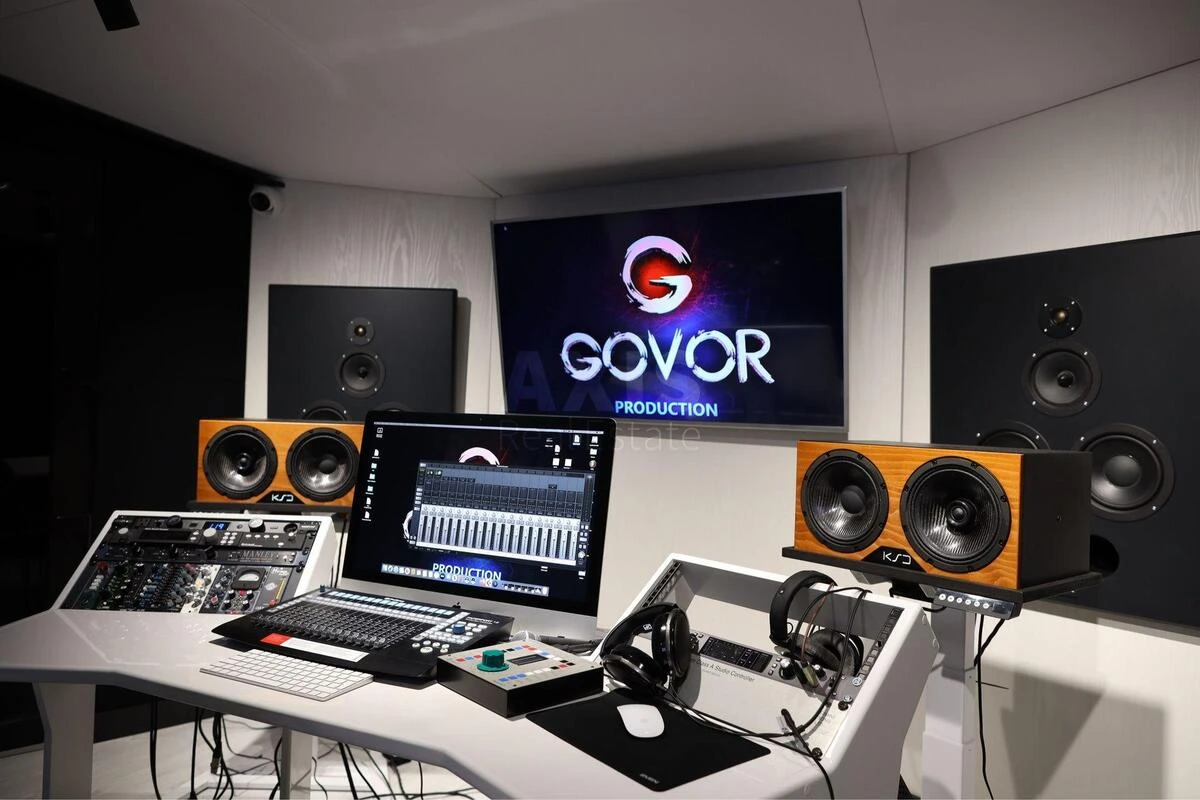 Trade object vul. Pyrogovs'kogo Oleksandra 4, 270m2604772