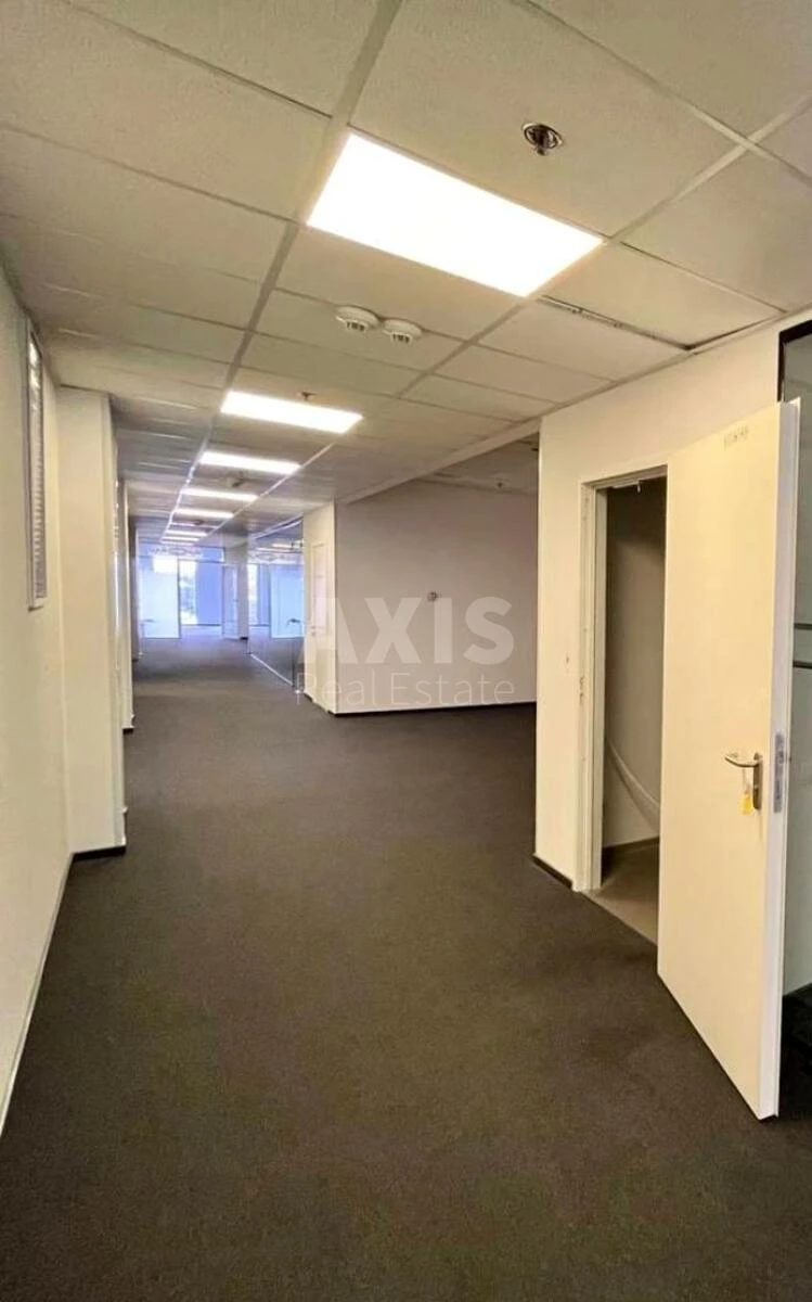 Office vul. Amosova Mykoly 12, 1024m2658874