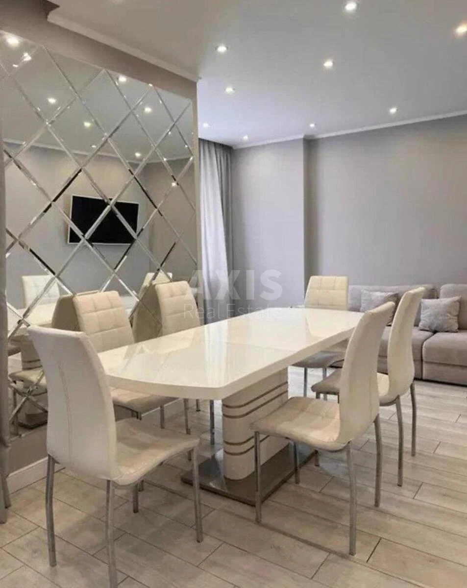 3к квартира бул. Николая Руденко 8690853