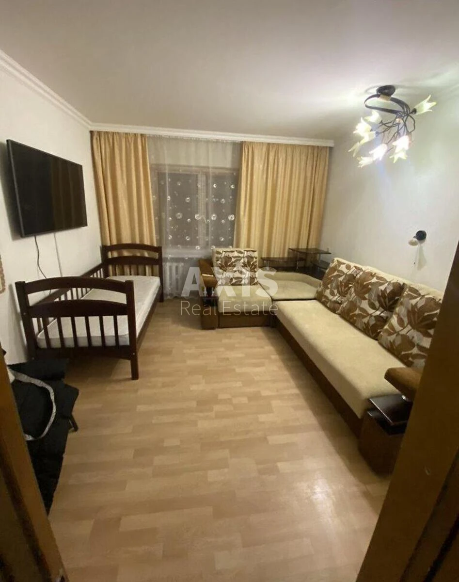 3k apartment vul. Ahmatovoi' Anny 43641563