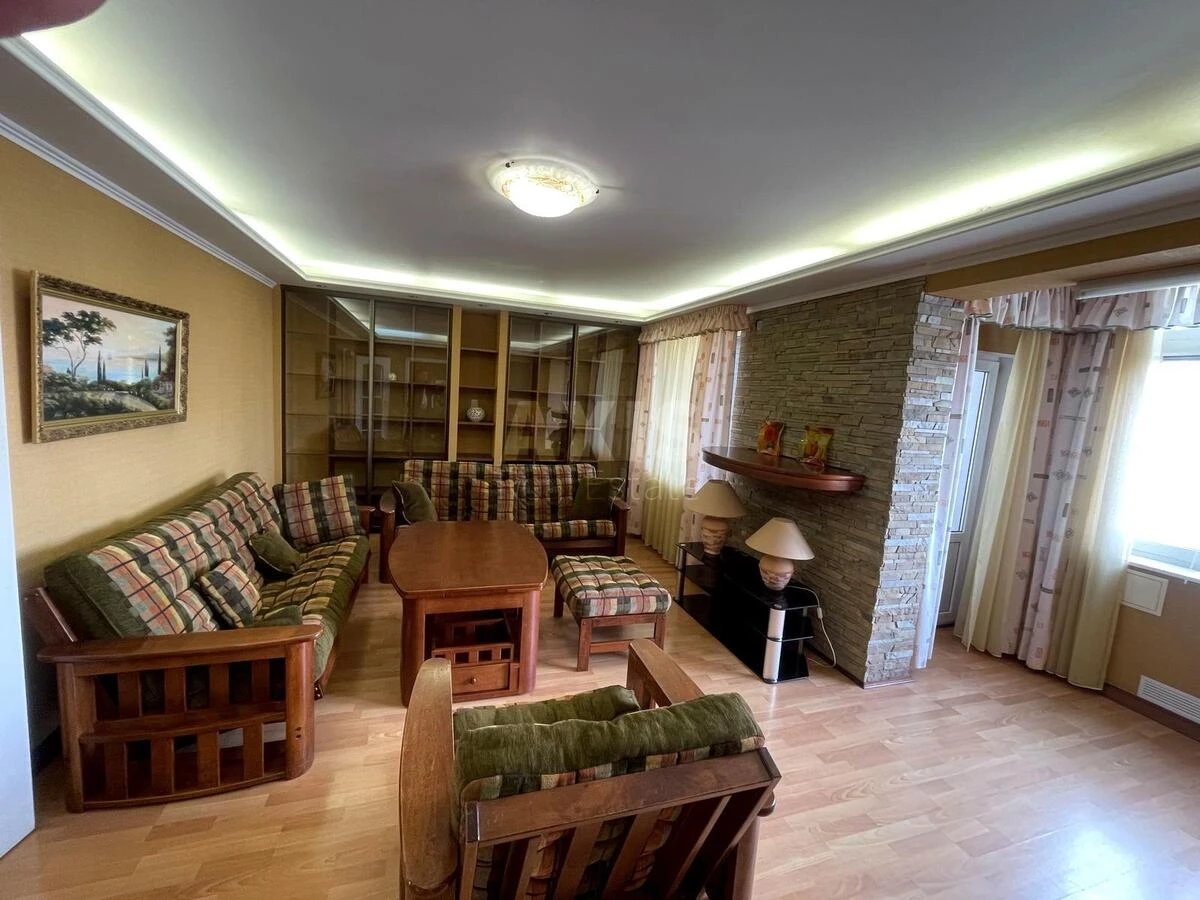 4к квартира ул. Гмыри Бориса 3677390