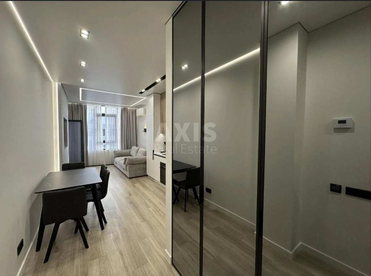 2k apartment vul. Rodyny Kristeriv 20611093