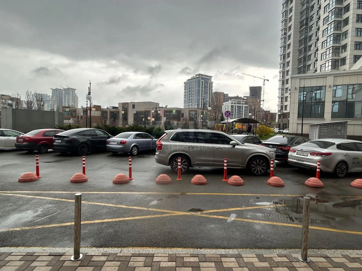 Объект торговли ул. Андрея Верхогляда 7, 84м2667334