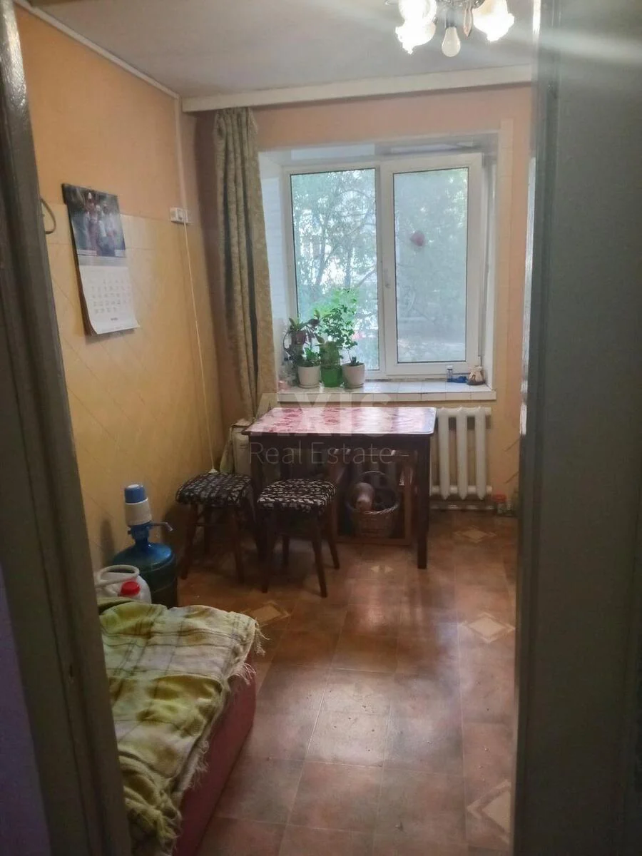 2к квартира вул. Бориспільська 32