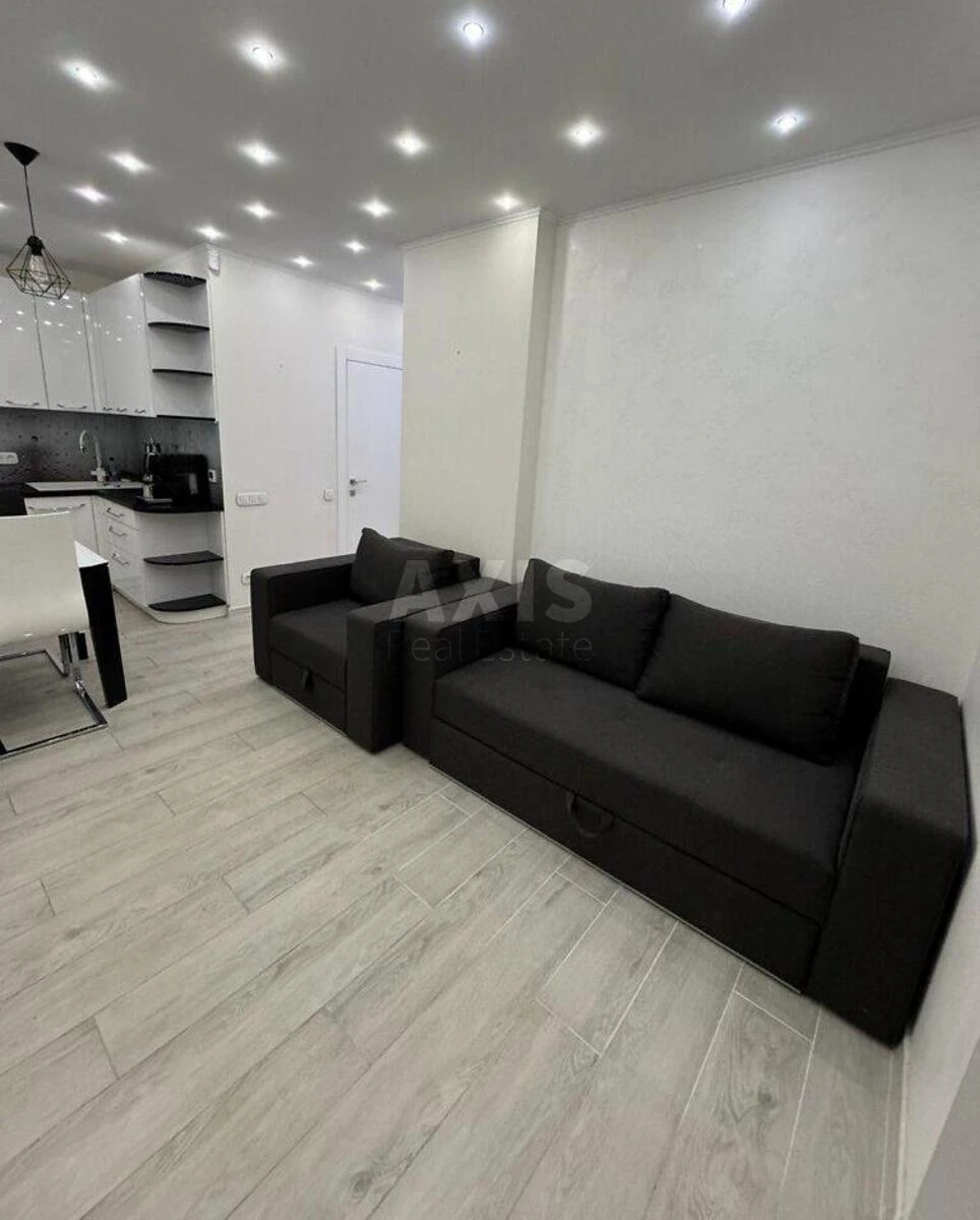 1k apartment vul. Saljutna 2Б47835