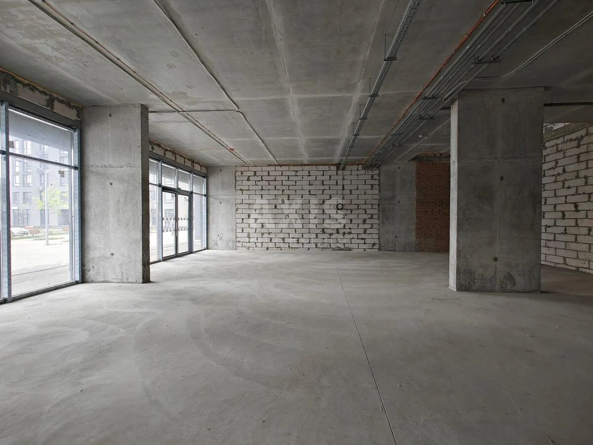 Объект сервиса ул. Александра Олеся 8А, 274м2576733