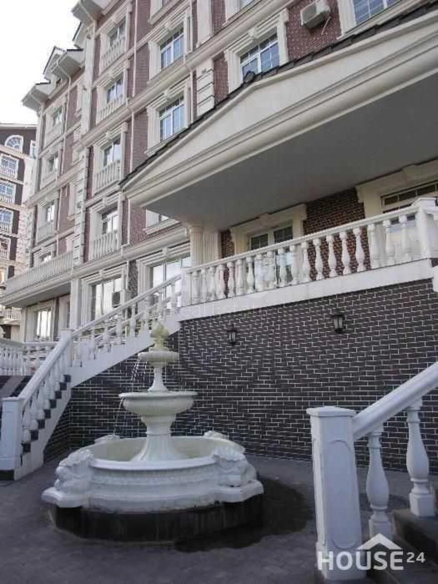 1k apartment vul. Lucenka Dmytra 86655011