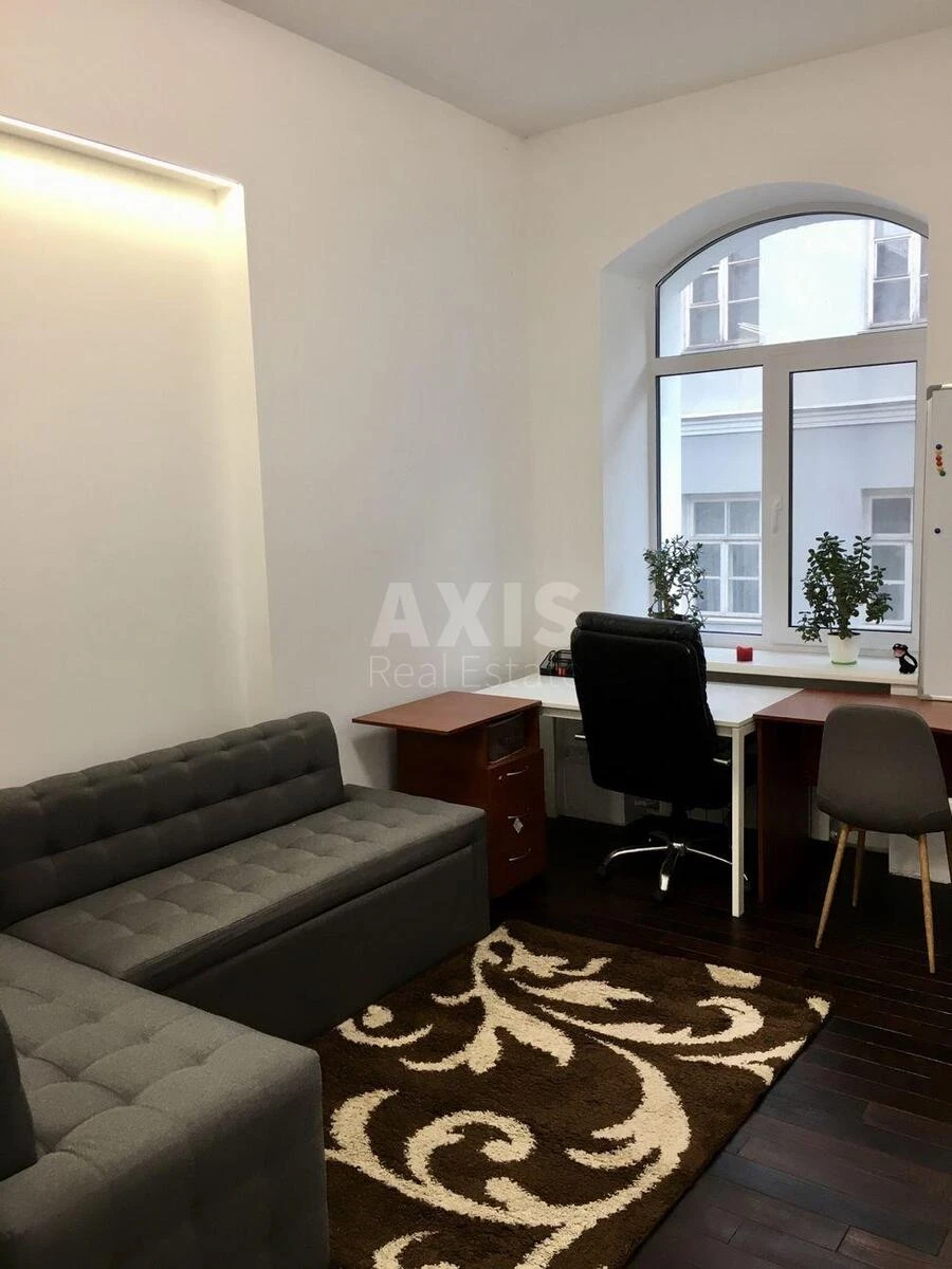 3к квартира ул. Хмельницкого Богдана 9621052