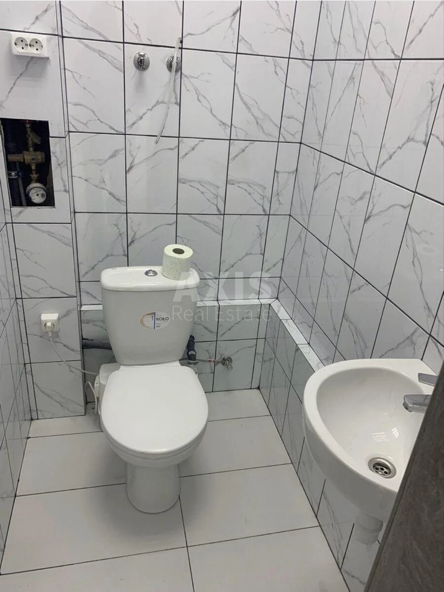 Объект торговли ул. Ахматовой Анны 20, 34м2697064