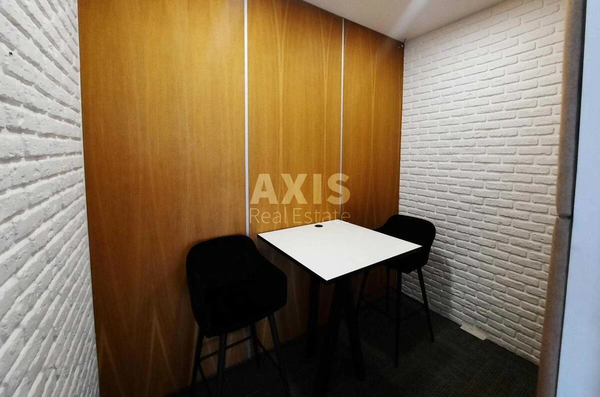 Office pl. Sportyvna One A, 208m2563007