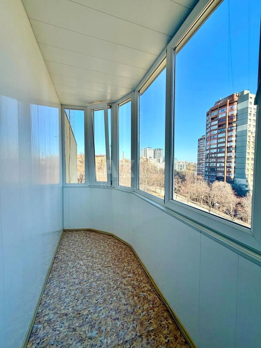 3k apartment vul. Staronavodnyc'ka 4666379