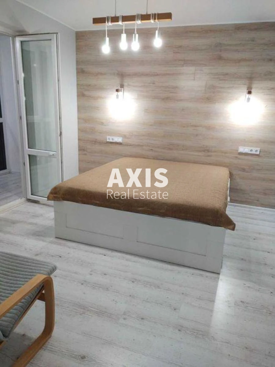 3k apartment vul. Voskresens'ka 14282663