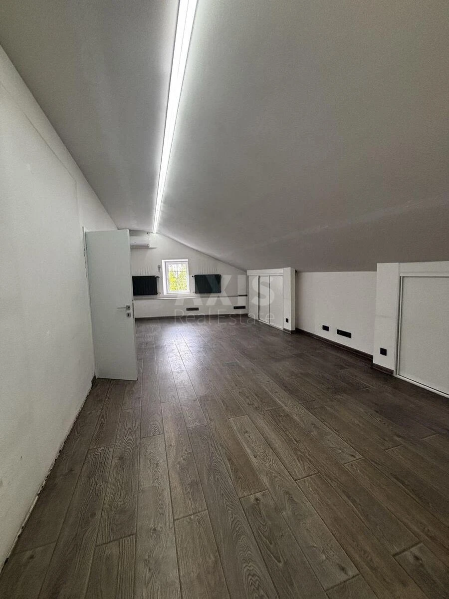 Office vul. Vozdvyzhens'ka 10А, 101m2685975