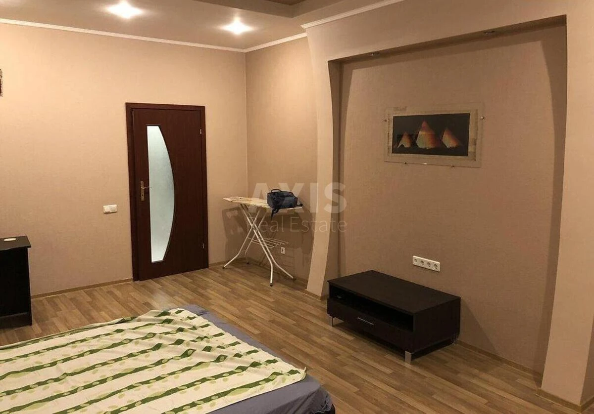 1k apartment pr-t Volodimira Іvasyuka 701137