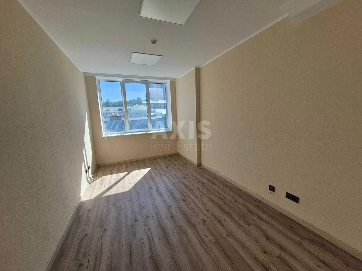 Office vul. Velyka Vasyl'kivs'ka 57/3, 623m2672330