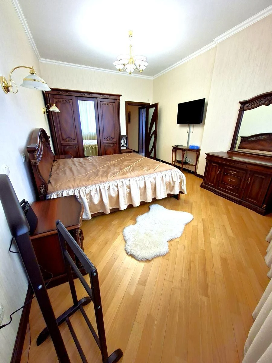 2k apartment bul. Lesi Ukrai'nky 7Б639152