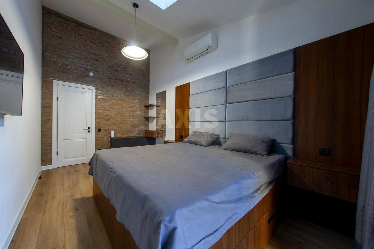 3k apartment vul. Glybochyc'ka 136405913