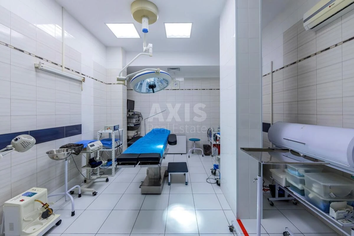 Service object vul. Syrec'ka 32, 358m2600304