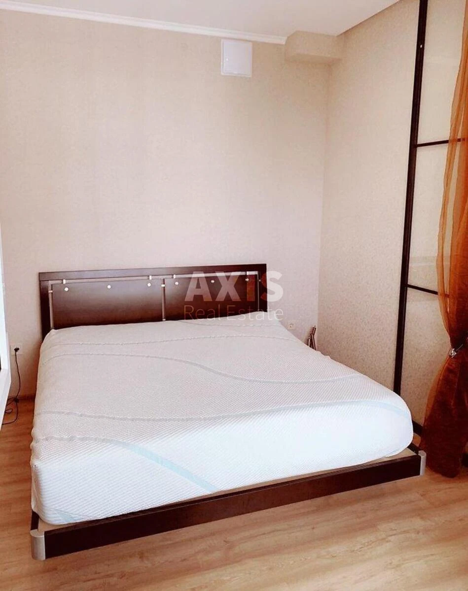 2k apartment vul. Zarichna 1В487671