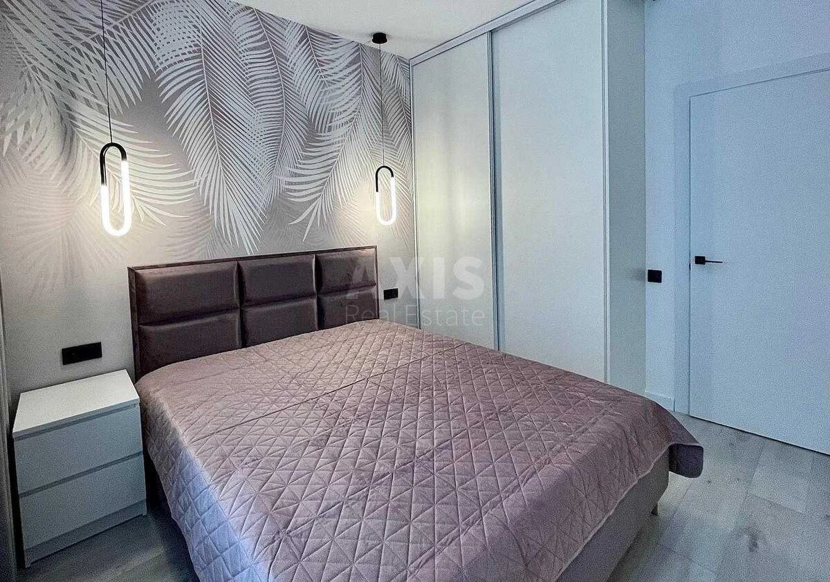 1k apartment vul. Saljutna 2Б709983