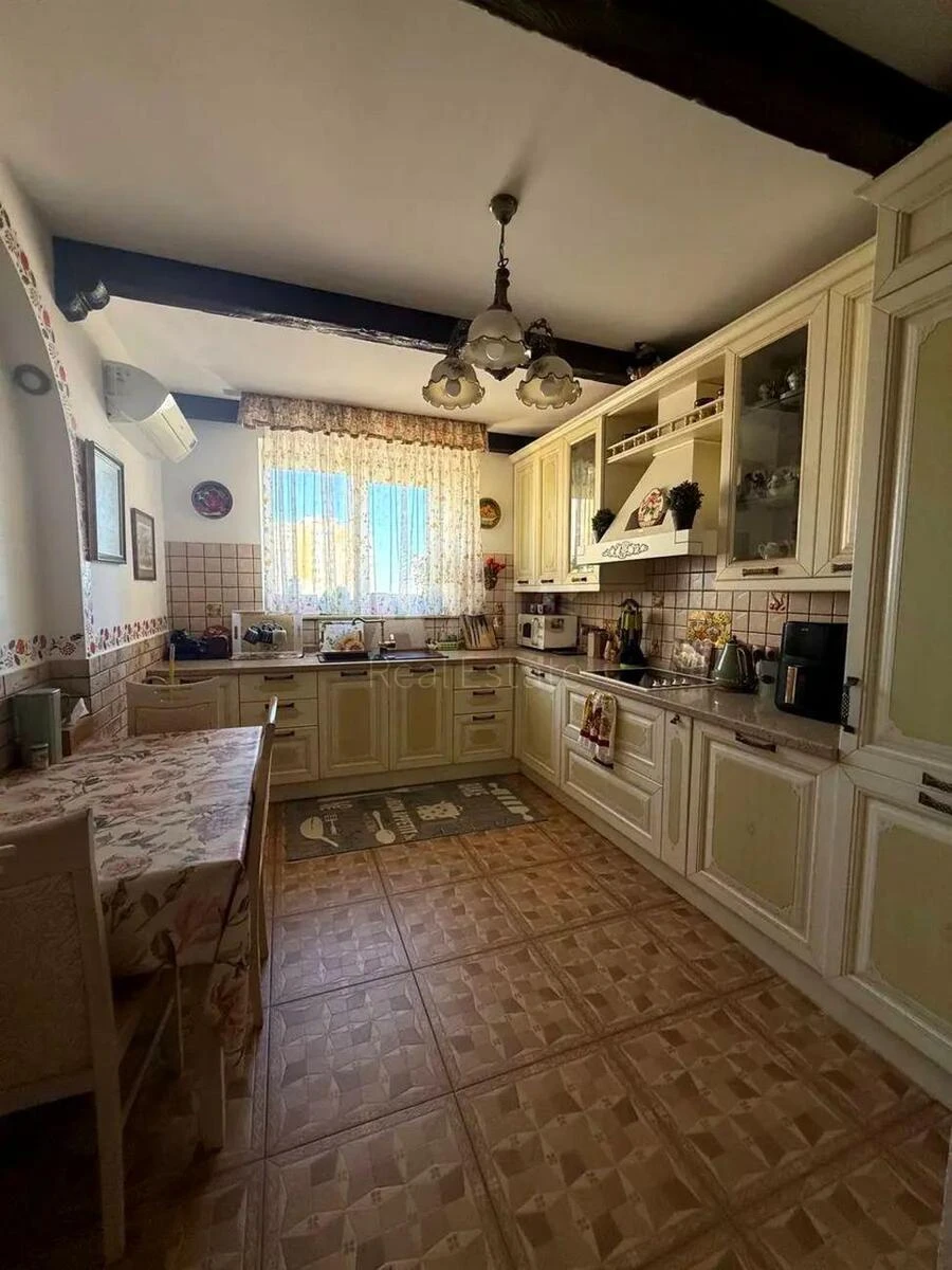 4k apartment pr-t Lobanovs'kogo 6Г69444