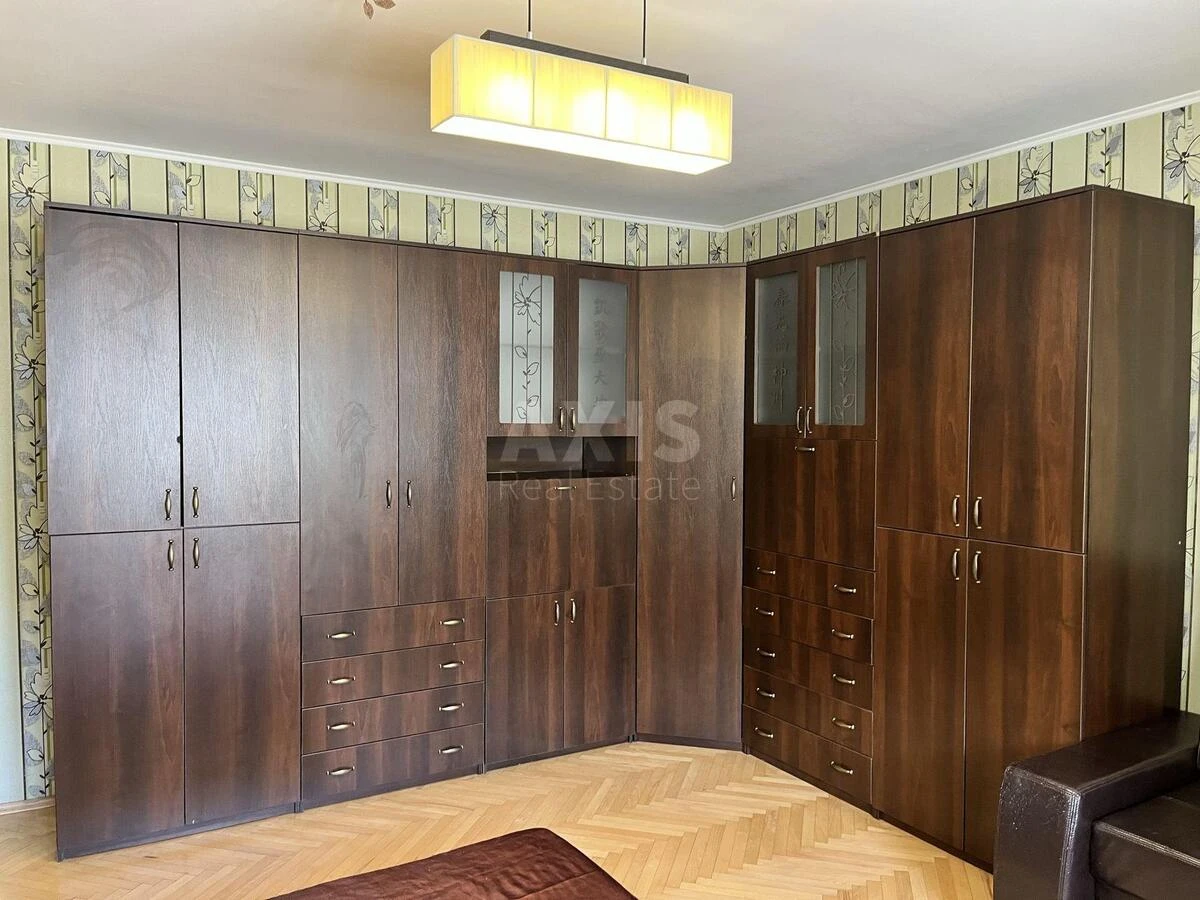 2к квартира ул. Пулюя Ивана 1А6414911