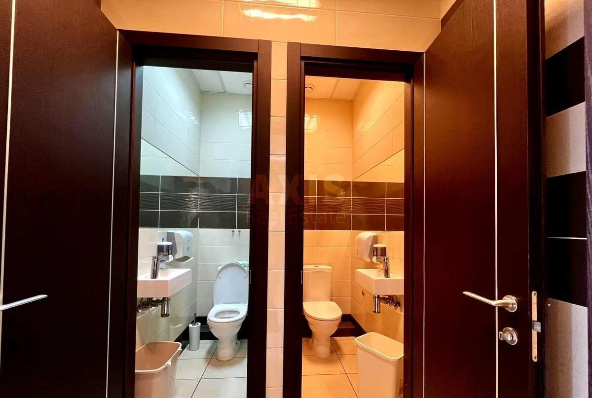 Офис ул. Антоновича 33В, 152м2692393