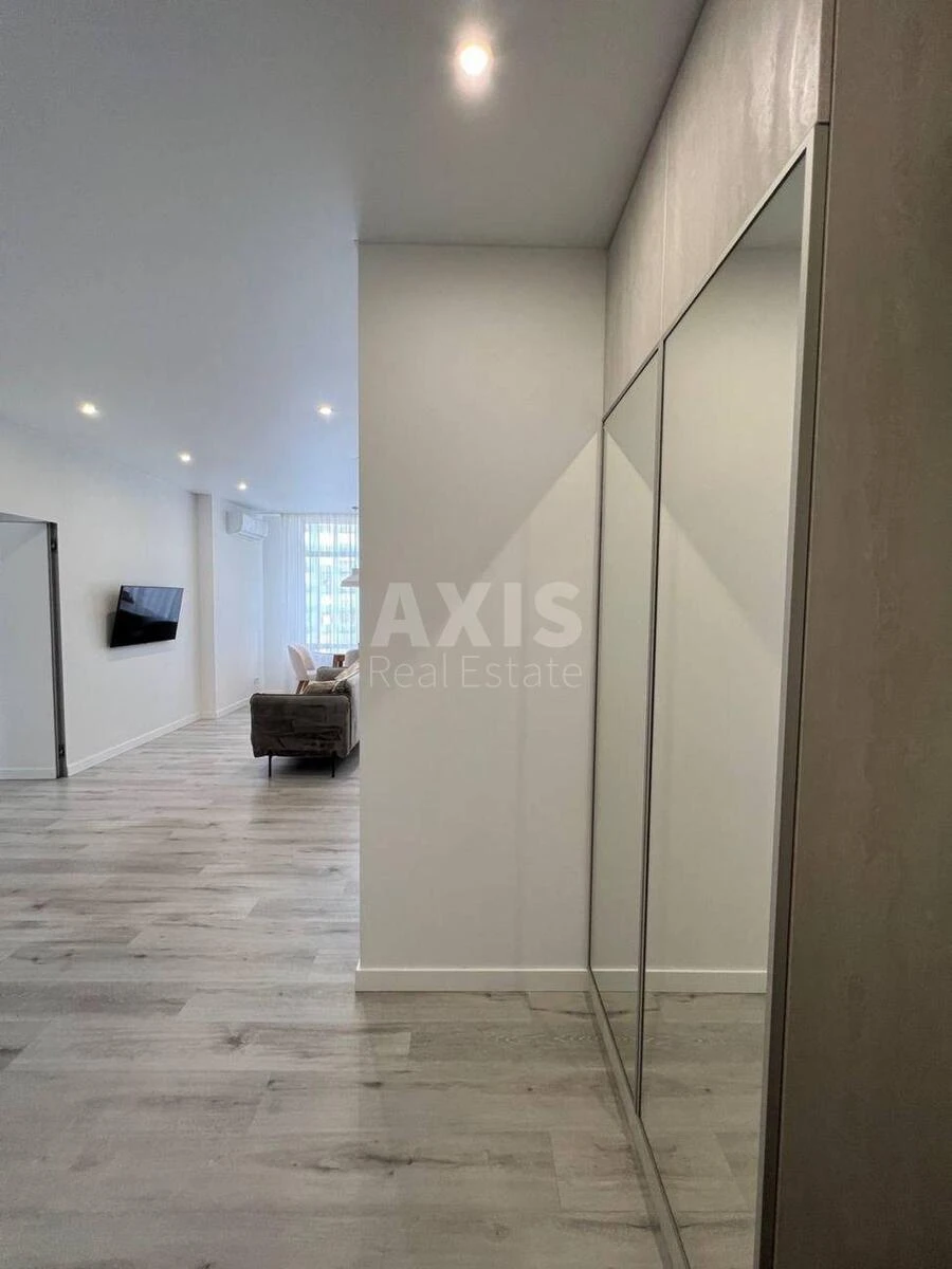 2k apartment vul. Sverstjuka Jevgena 6439613