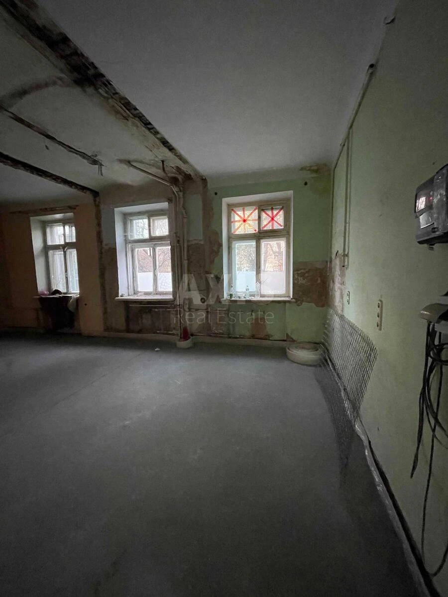 Объект сервиса ул. Панаса Мирного 2/44, 88м2645483