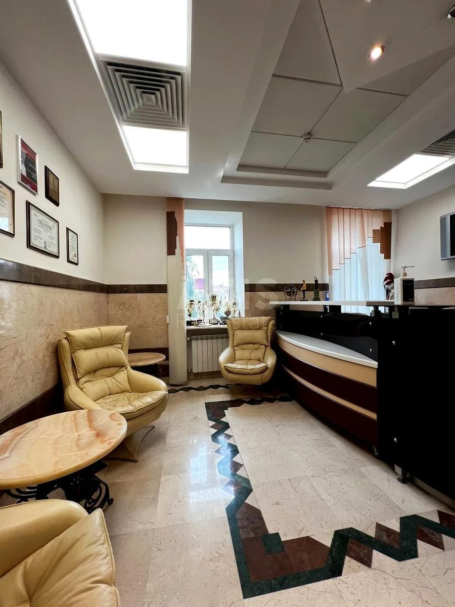 Office vul. Kostjantynivs'ka 32Б, 1000m2692412