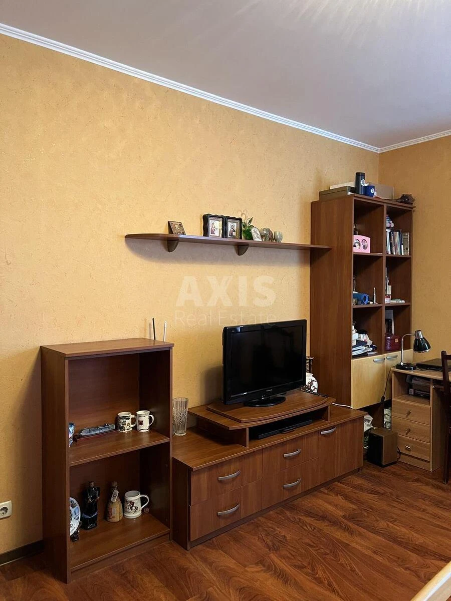 2k apartment nab. Dniprovs'ka 26661117