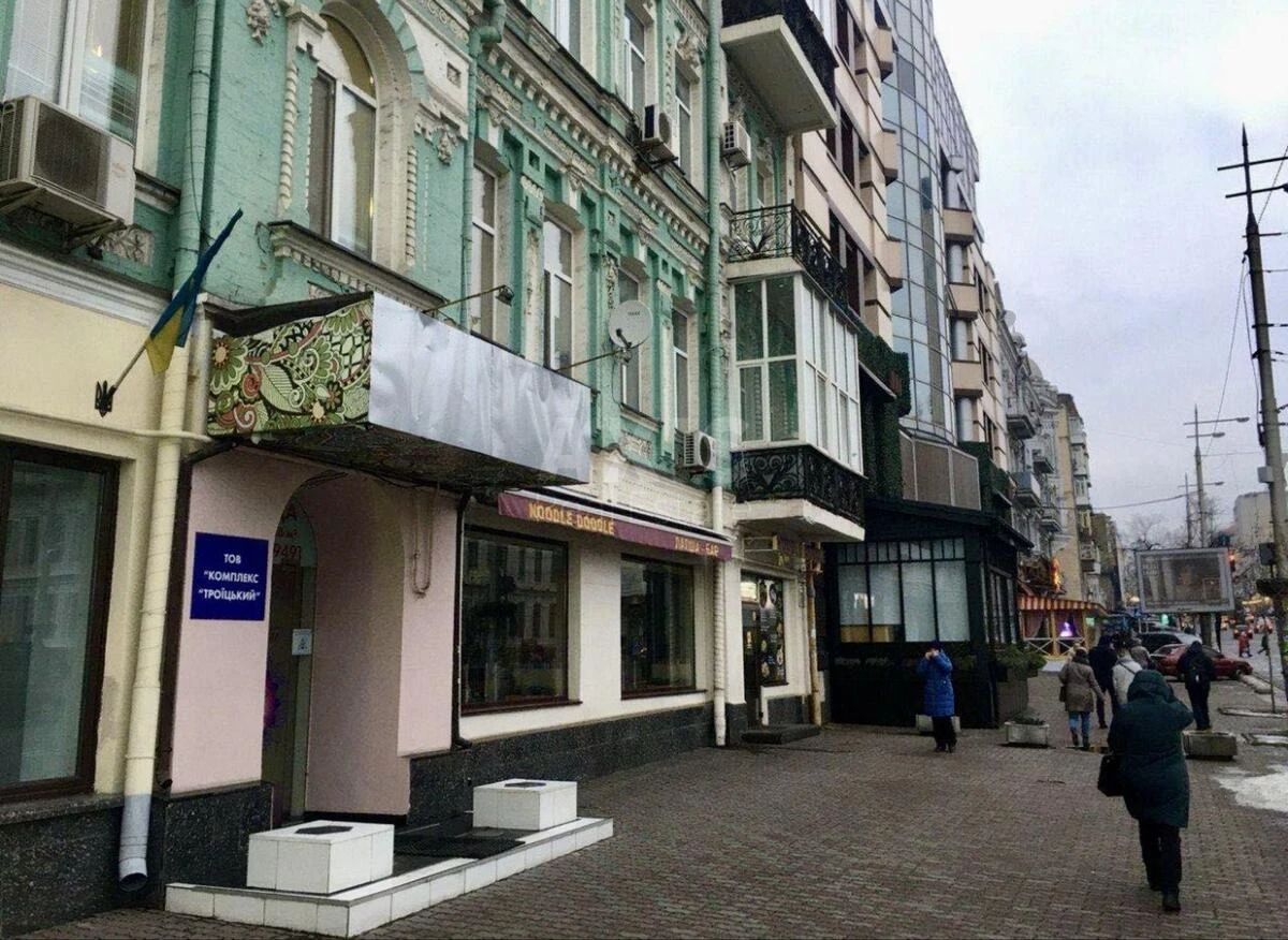 Trade object vul. Velyka Vasyl'kivs'ka 66, 207m2644391