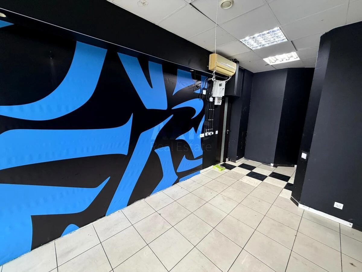 Office vul. Malyshka Andrija 15, 23m2675475