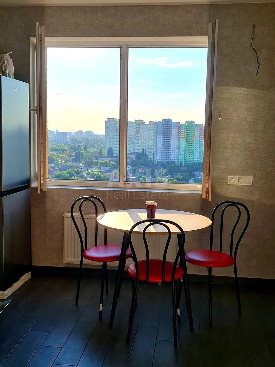 2k apartment vul. Novopol'ova 2642311