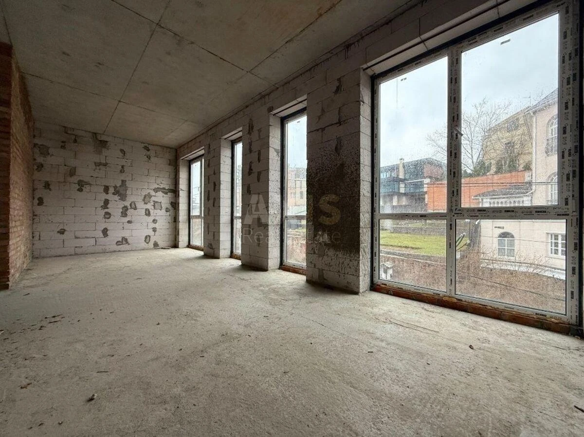 Объект торговли ул. Болсуновская 7, 543м2667667